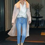 hbz-denim-gigi-hadid-spl1644944-002-1515712556