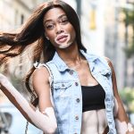 winnie-harlow-VS-tile