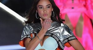 Read more about the article „Victoria’s Secret“ modelio Kelsey Merritt makiažas prieš mados šou